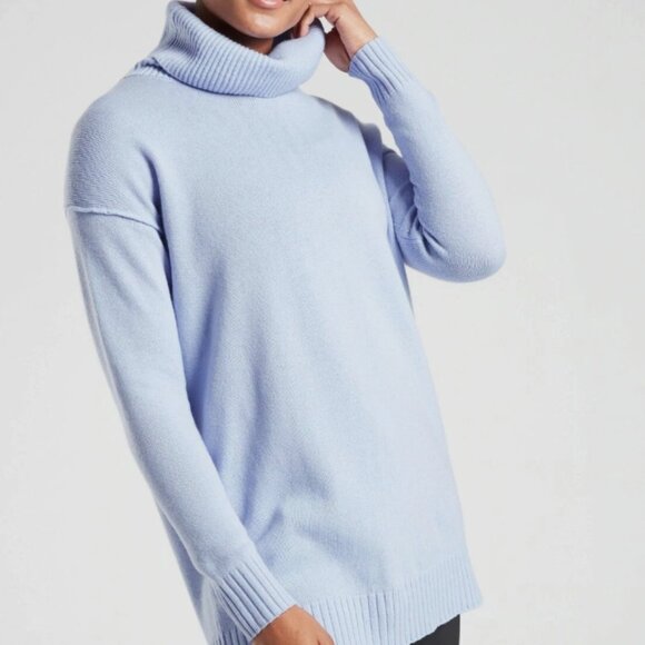 Athleta Bayshort Wool Cashmere Turtleneck Size XS Light Blue Sweater Tunic - Picture 1 of 10